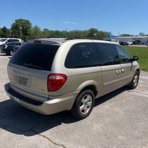 DODGE GRAND CARAVAN SXT - 8
