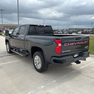 CHEVROLET SILVERADO 2500HD HIGH COUNTRY - 5