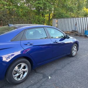 HYUNDAI ELANTRA SE - 8