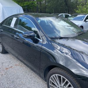 MERCEDES-BENZ CLA - 9