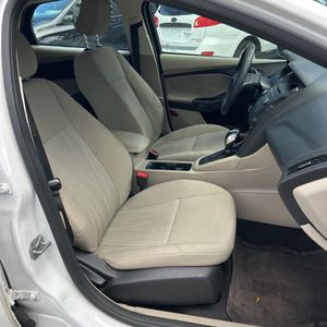 2016 FORD FOCUS SE — миниатюра 33