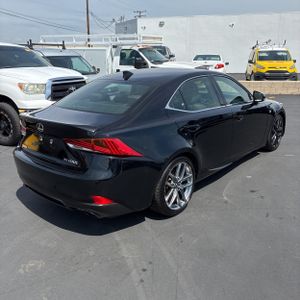 LEXUS IS 200T BASE - 7