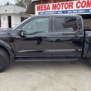 FORD F-150 RAPTOR - 4