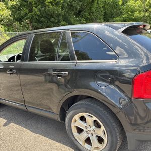 FORD EDGE SEL - 6
