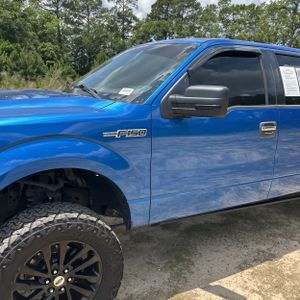 FORD F-150 XLT - 2