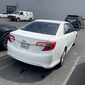 TOYOTA CAMRY - 8