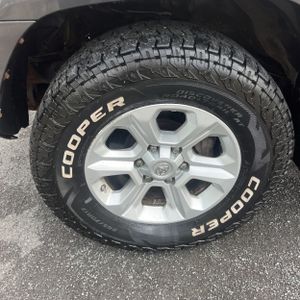 2016 Toyota 4RUNNER SR5 PREMIUM 照片 17