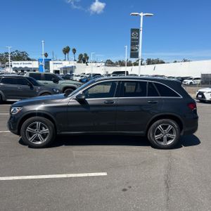 MERCEDES-BENZ GLC - 3