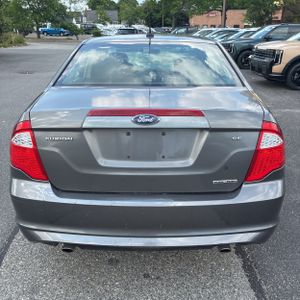 FORD FUSION SE - 7