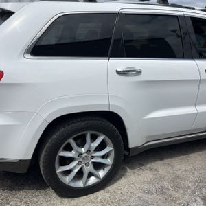 JEEP GRAND CHEROKEE SUMMIT - 9