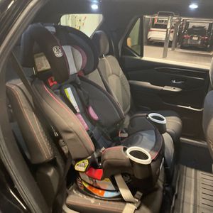 صورة مصغرة 35 لـ 2025 Honda PILOT SPORT