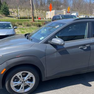 HYUNDAI KONA SEL - 2