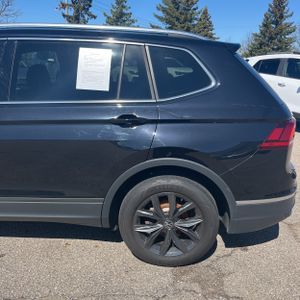 VOLKSWAGEN TIGUAN SE 4MOTION - 6