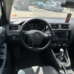 2016 Volkswagen JETTA 1.8T SEL — фото 37