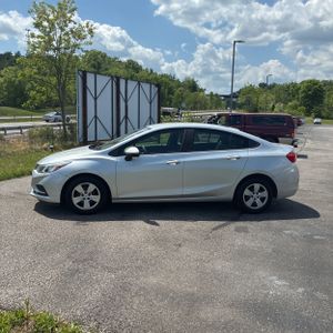 CHEVROLET CRUZE LS AUTO - 3