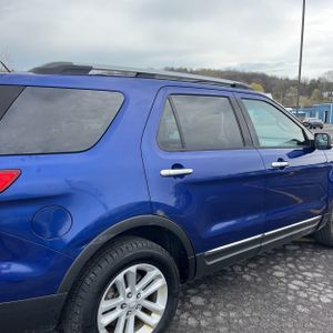 FORD EXPLORER XLT - 9