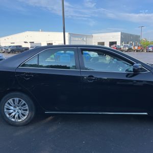 2012 Toyota CAMRY LE thumbnail 11