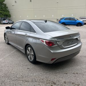 HYUNDAI SONATA HYBRID LIMITED - 5