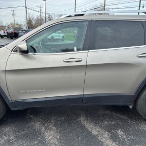 JEEP CHEROKEE LATITUDE - 4