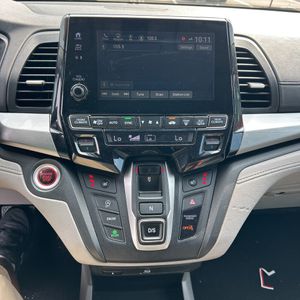 صورة 38 لـ 2018 Honda ODYSSEY TOURING