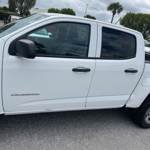 CHEVROLET COLORADO WORK TRUCK - 4
