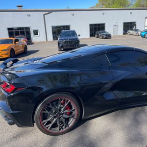 CHEVROLET CORVETTE STINGRAY - 9
