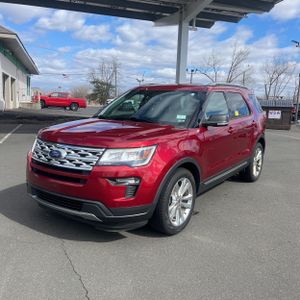 FORD EXPLORER XLT - 1