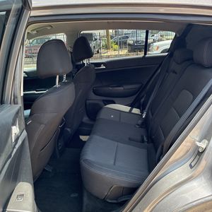 صورة مصغرة 34 لـ 2017 KIA SPORTAGE LX