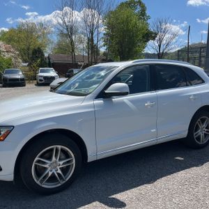 AUDI Q5 2.0T PREMIUM - 2