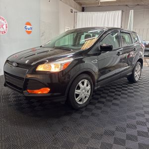 FORD ESCAPE S - 1