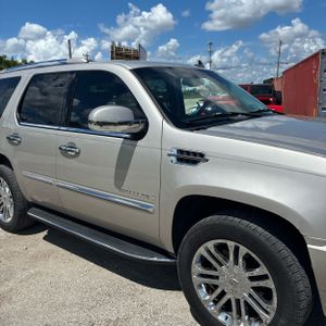 2008 Cadillac ESCALADE BASE — фото 13