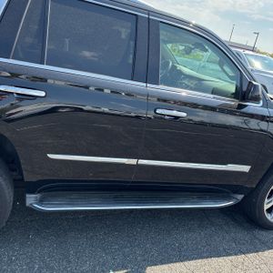 CADILLAC ESCALADE LUXURY - 9