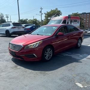 2017 Hyundai SONATA SE 照片 1