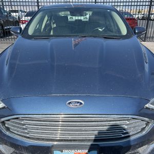صورة مصغرة 15 لـ 2018 FORD FUSION SE