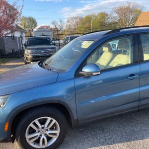 VOLKSWAGEN TIGUAN 2.0T S 4MOTION - 2