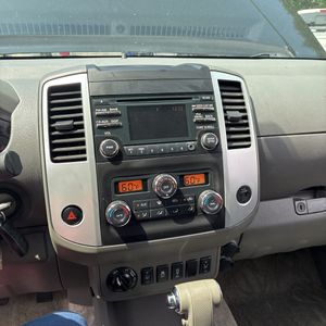 صورة مصغرة 37 لـ 2014 Nissan FRONTIER SV