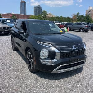 2022 Mitsubishi OUTLANDER SE — миниатюра 12