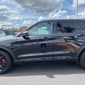 FORD EXPLORER ST - 4