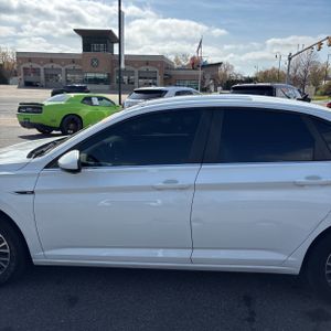 VOLKSWAGEN JETTA SEL - 4