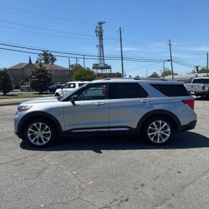 FORD EXPLORER PLATINUM - 3
