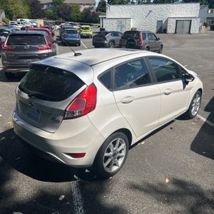2016 FORD FIESTA SE 照片 8