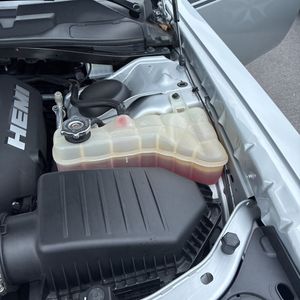 2023 Dodge CHALLENGER R/T — миниатюра 45