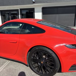 Porsche 911 Carrera - 6