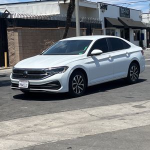 صورة 1 لـ 2023 Volkswagen JETTA S