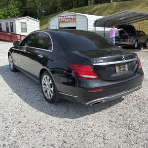 MERCEDES-BENZ E-CLASS - 5