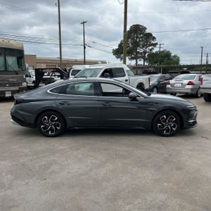 HYUNDAI SONATA SEL - 10