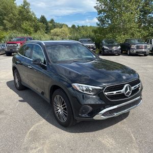 2024 Mercedes-BENZ GLC — миниатюра 12