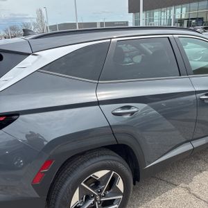 HYUNDAI TUCSON SEL PREMIUM - 9