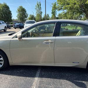 LEXUS ES 300H BASE - 4