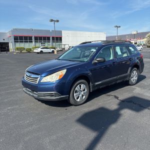 SUBARU OUTBACK BASE - 1